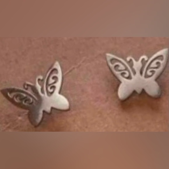 “Curlicue Butterfly” Coil Spiral Swirl Loop Twist Scroll Ringlet Mini Steel Stud - Picture 11 of 16